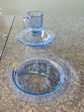 Tiara Blue Embossed Divided Glass Plate And Bowl  with Blue Handle Cup